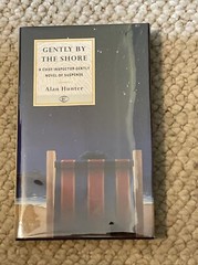 Gently By The Shore By Alan Hunter Hardcover + DJ LIKE NEW