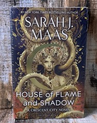 House of Flame and Shadow (International Edition) Paperback by Maas Sarah J.