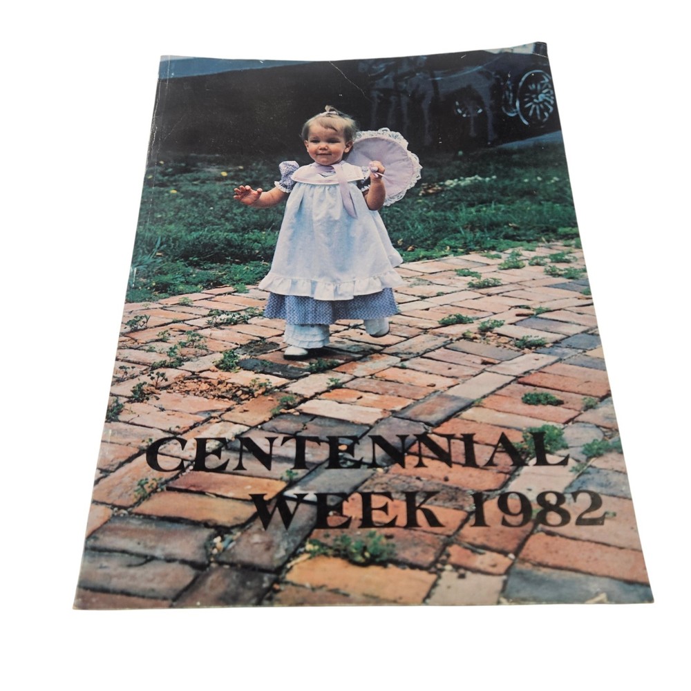 Holstein Iowa IA Centennial Books 1982 Picture Review Photo Book History People