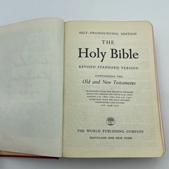 HOLY BIBLE RSV Self Pronouncing 1952 Red Leatherette Vintage Concordance Edition