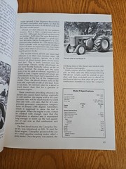 John Deere Buyers Guide Two-Cylinder Tractor Illustrated Robert N. Pripps
