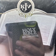 KJV HOLY BIBLE King James Version Black Mini Zippered Pocket Edition