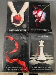 Twilight Saga Book Set 1-4 Stephanie Meyer Paperback and hardcover book Vampire