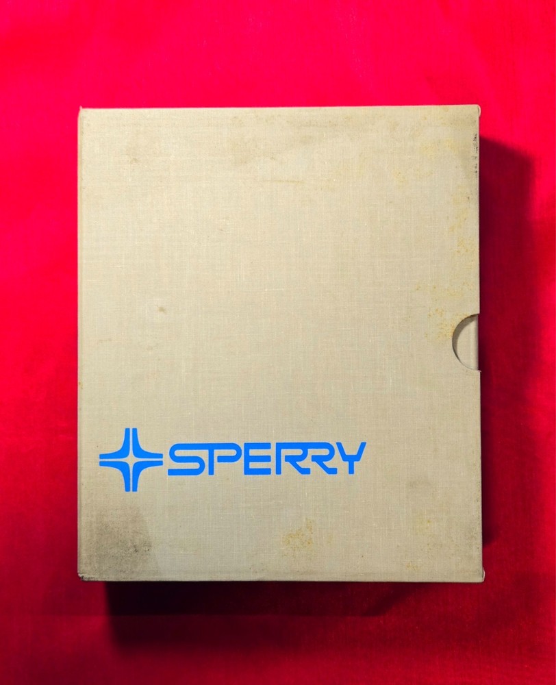 Vintage 1985 Sperry MS-DOS 3.1 User’s Guide UP-11701 Rev 2 Binder & Slipcase