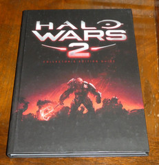 Halo Wars 2 Collector’s Edition Guide Hardcover Book *Good