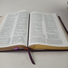 KJV Life in the Spirit Study Bible, Indexed – Leather Bound By Zondervan – GOOD