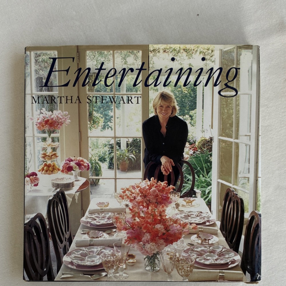 Martha Stewart Entertaining Hardcover Cookbook 1998 Clarkson Potter Dust Jacket