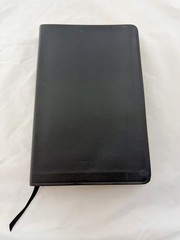 2007 ESV Thinline Bible, Red Letter (Premium Bonded Leather, Black) Crossway