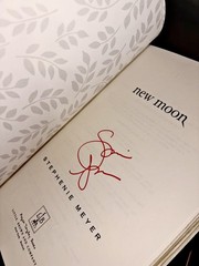 Twilight Saga First Collector’s Editions Illustrated Midnight Sun Bree Tanner