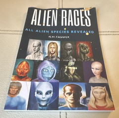 Alan Fredrich Alien Races: All Alien Species Revealed PB Illus Nonfiction UFOs
