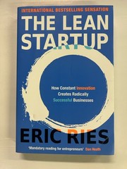 The Lean Startup Eric Ries 2011 Trade Paperback Excellent Condition