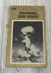 Hiroshima Vintage Paperback by John Hersey Bantam Pathfinder