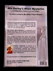 MRS DARLEY’S MOON MYSTERIES CELEBRATION OF MOON LORE & MAGIC BOOK CAROLE CARLTON