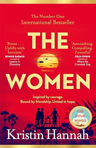 The Women: Powerful and heartbreaking, the eagerl… by Hannah, Kristin Hardback
