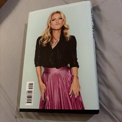 Kelly Ripa Live Wire : Long-Winded Short Stories (2022, HCDJ 1st Ed.) SIGNED NEW