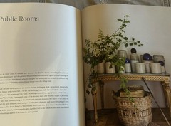 At Home: Isabel López-Quesada : Combining Period and Contemporary Furniture and