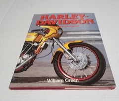 Harley-Davidson : The Living Legend by William Green (Hardcover)