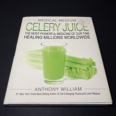 Juicing Book Healthy Celery Alternative Healing Medical Medium Veggies HC