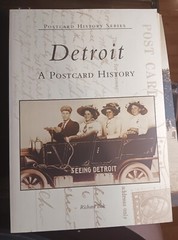 Detroit: A Postcard History by Richard Bak Paperback