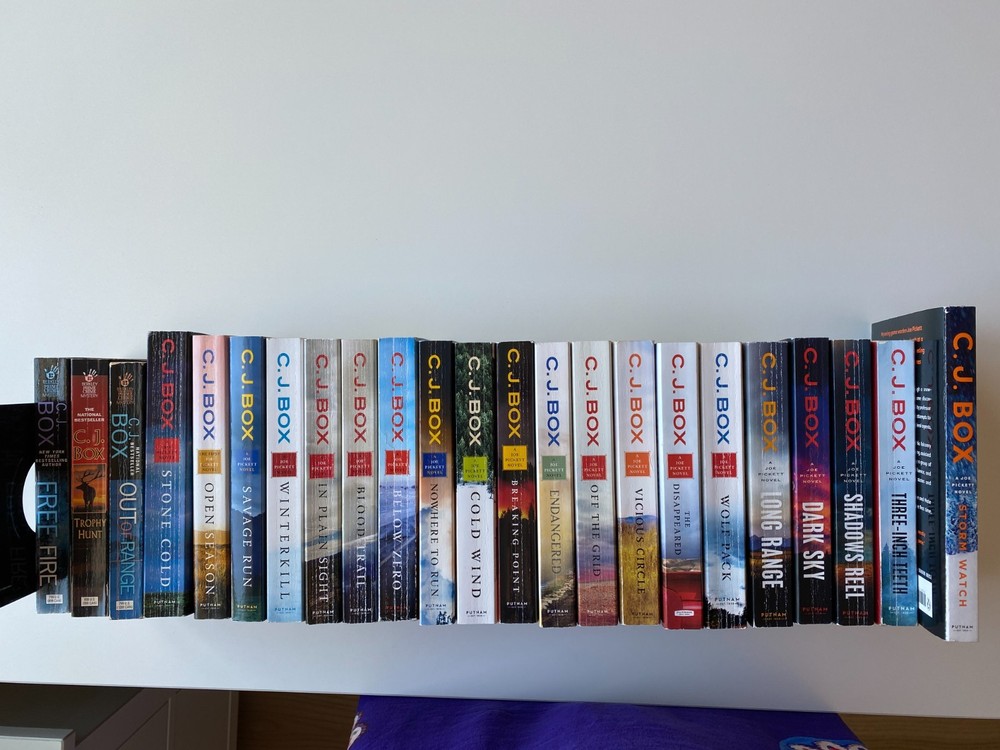 C.J.BOX LOT 23~Joe Pickett~VICIOUS CIRCLE~ENDANGERED~FREE FIRE~TROPHY HUNT~RANGE