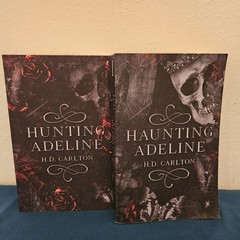 H.D. Carlton 2-Book Set Haunting Adeline & Hunting Adeline (English, Paperback)
