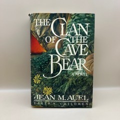 Clan of the Cave Bear Jean M. Auel 1980 First Edition Earth’s Children Crown