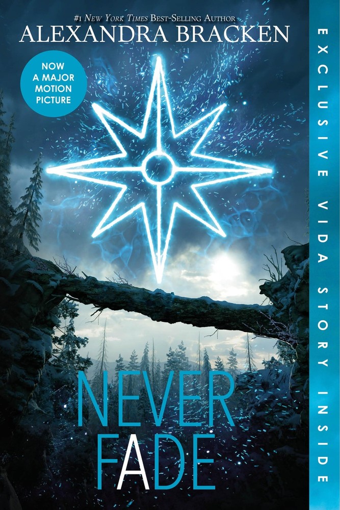 Never Fade (Bonus Content)-The Darkest Minds, Book 2 (A Darkest Minds Novel)…