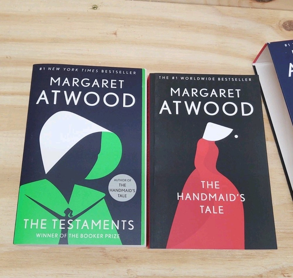The Handmaid’s Tale and The Testaments Box Set 2 Books