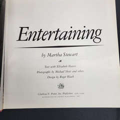 Entertaining by Martha Stewart Cookbook Hardcover Dust Jacket 1982 310 pages