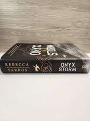 Rebecca Yarros Onyx Storm (The Empyrean Ser.) Deluxe Ed. HC Sprayed Edges