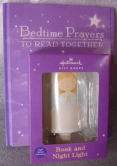 Hallmark Giftbooks BOK1185 Bedtime Prayers to Read Together with Angel Nightligh