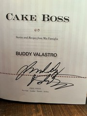 Signed Cake Boss Buddy Valastro 1st Edition Hardcover 2010 Free Press HC/DJ