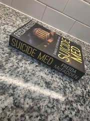 Freida McFadden Suicide Med (2014) Trade Paperback Medical Thriller CreateSpace